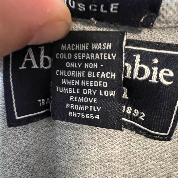 Abercrombie & Fitch Muscle Polo - Picture 4 of 4